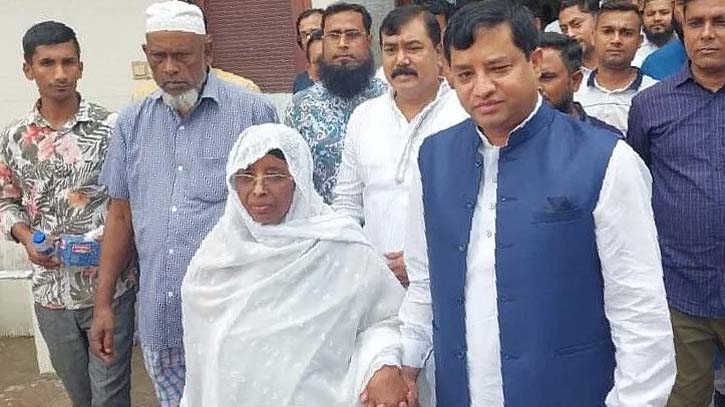 ভোট দিয়ে যা বললেন জায়েদা খাতুন ভোট দিয়ে যা বললেন জায়েদা খাতুন