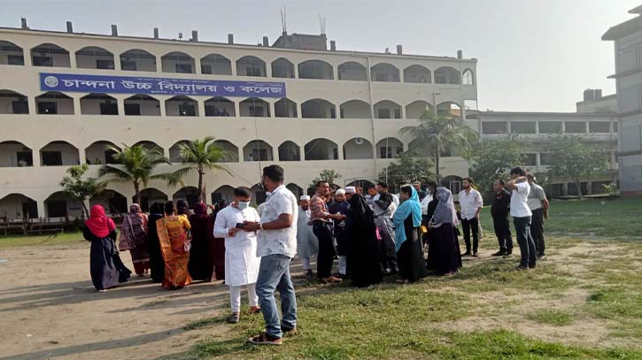 গাজীপুরে ভোট গ্রহণ শুরু গাজীপুরে ভোট গ্রহণ শুরু