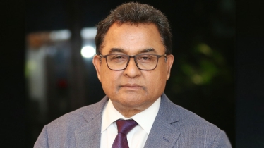 নির্বাচনী হলফনামায় অর্থমন্ত্রীর চেয়ে সম্পদে এগিয়ে তার স্ত্রী