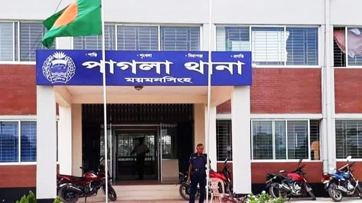 ময়মনসিংহের গফরগাঁওয়ে ক্ষুরের আঘাতে কিশোর নিহত ময়মনসিংহের গফরগাঁওয়ে ক্ষুরের আঘাতে কিশোর নিহত