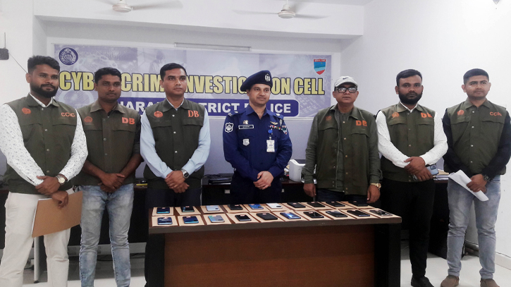 নড়াইলে হারিয়ে যাওয়া ২০টি মোবাইল উদ্ধার করেছে পুলিশ নড়াইলে হারিয়ে যাওয়া ২০টি মোবাইল উদ্ধার করেছে পুলিশ