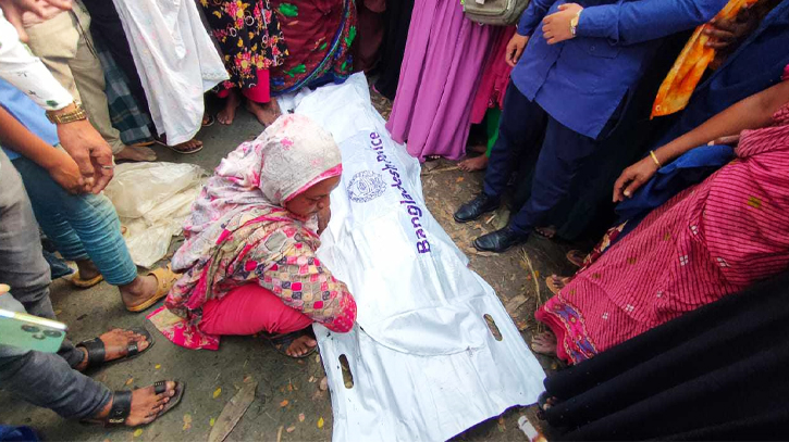 বরগুনায় নিখোঁজের দুদিন পর কিশোরীর মরদেহ উদ্ধার, গ্রেপ্তার ২ বরগুনায় নিখোঁজের দুদিন পর কিশোরীর মরদেহ উদ্ধার, গ্রেপ্তার ২
