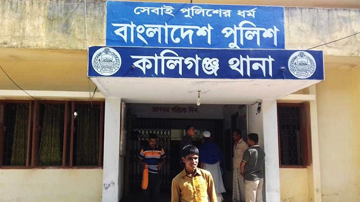 সাতক্ষীরায় ইটভাটার মাটিবহনকারি ডাম্পারের চাঁপায় ছেলে নিহত, বাবা আহত সাতক্ষীরায় ইটভাটার মাটিবহনকারি ডাম্পারের চাঁপায় ছেলে নিহত, বাবা আহত