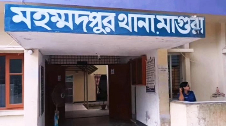 অসুস্থ মাকে দেখতে যাওয়ার অনুমতি না পাওয়ায় নববধূর আত্মহত্যা! অসুস্থ মাকে দেখতে যাওয়ার অনুমতি না পাওয়ায় নববধূর আত্মহত্যা!
