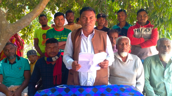 পরকীয়া ঢাকতেই ধর্ষণ মামলা, নিষ্পত্তি করতে চাঁদা দাবির অভিযোগ পরকীয়া ঢাকতেই ধর্ষণ মামলা, নিষ্পত্তি করতে চাঁদা দাবির অভিযোগ