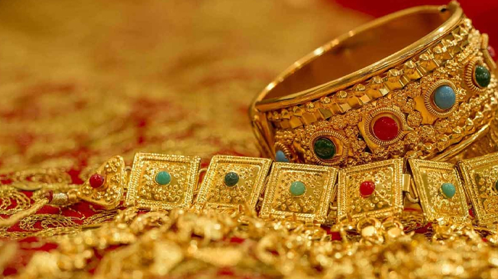 আবারও বাড়ল স্বর্ণের দাম, ভরি ১ লাখ ১১ হাজার টাকা আবারও বাড়ল স্বর্ণের দাম, ভরি ১ লাখ ১১ হাজার টাকা