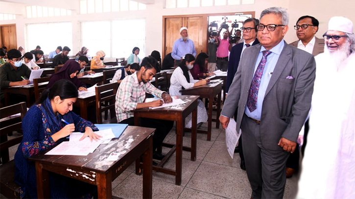 ঢাবির ব্যবসায় শিক্ষা ইউনিটের ভর্তি পরীক্ষা অনুষ্ঠিত