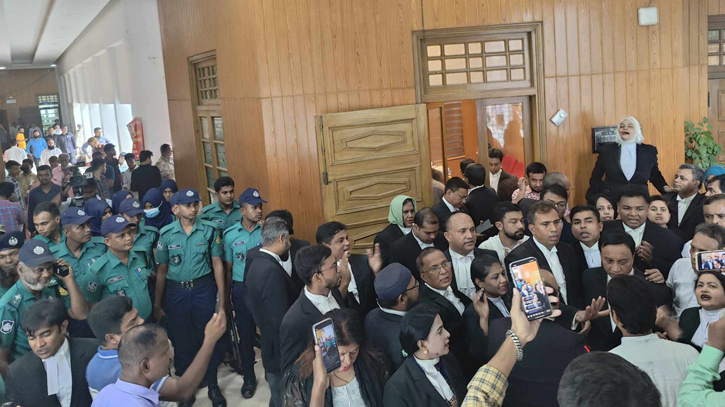 SC bar secretary’s office vandalized amidst lawyers’ scuffle SC bar secretary’s office vandalized amidst lawyers’ scuffle
