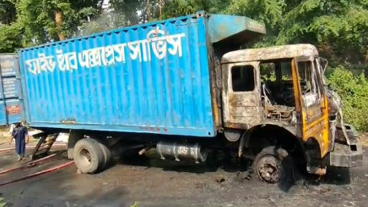 Covered van set on fire in Khagrachhari amid blockade