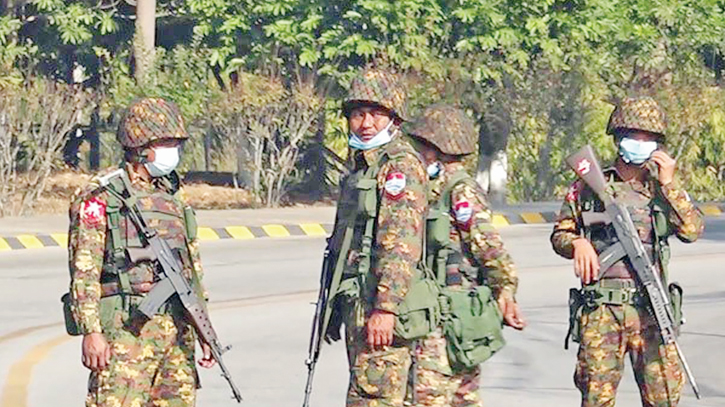 Rohingya youths seek refuge with Myanmar rebels Rohingya youths seek refuge with Myanmar rebels