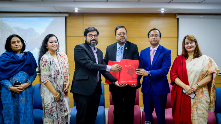 Students of Canadian University of Bangladesh at Southeast Bank