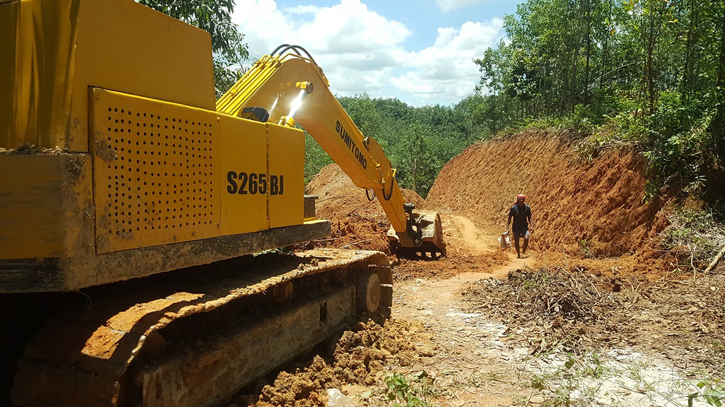 Illegal mountain cutting risks school building nearby