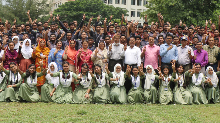 Milestone College’s outstanding success in SSC, 1118 students have secured GPA-5 Milestone College’s outstanding success in SSC, 1118 students have secured GPA-5