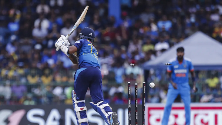 Siraj’s six wickets haul leads India to bundle out Sri Lanka for 50 Siraj’s six wickets haul leads India to bundle out Sri Lanka for 50