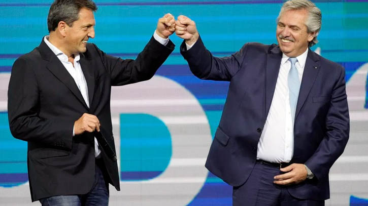 Argentina names economy ‘super minister’ as crisis deepens Argentina names economy ‘super minister’ as crisis deepens
