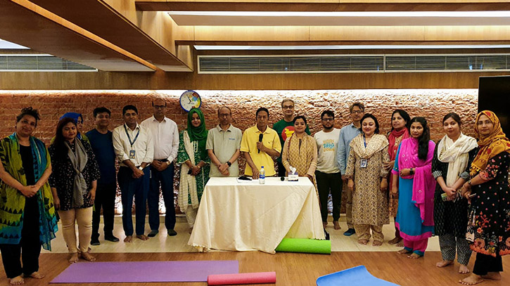 BRAC Bank introduces yoga for its coworkers with Yogi Shameem Mahbub BRAC Bank introduces yoga for its coworkers with Yogi Shameem Mahbub