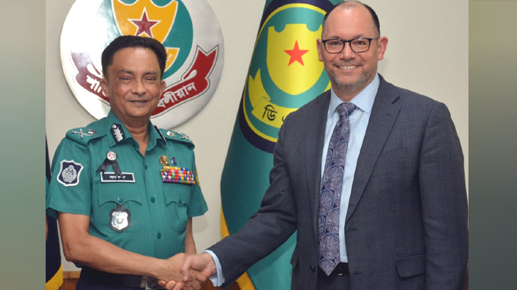 US Ambassador holds meeting with DMP Commissioner US Ambassador holds meeting with DMP Commissioner