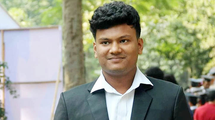 DU student drowns in dormitory pond DU student drowns in dormitory pond