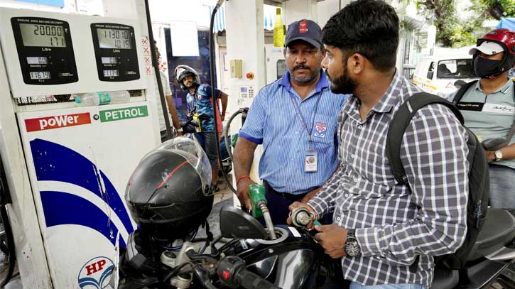 India, China growing markets for shunned Russian oil India, China growing markets for shunned Russian oil