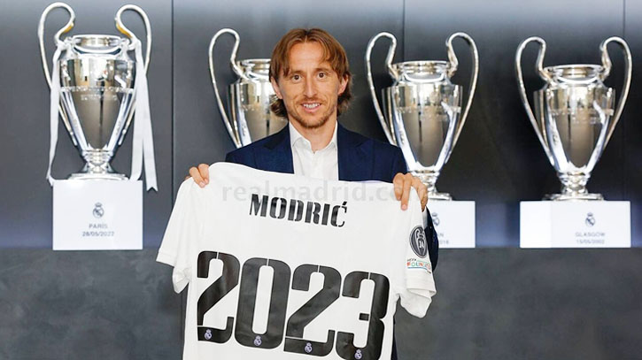 Luca Modric extends contract with Real Madrid until 2023 Luca Modric extends contract with Real Madrid until 2023