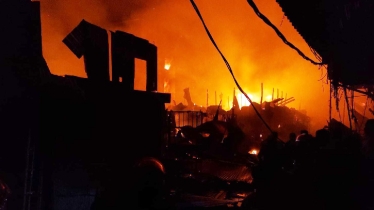 Narsingdi wholesale cloth Market’s fire under control