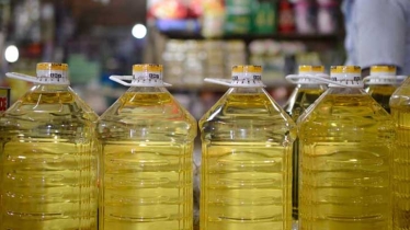 Two traders fined Tk 1.5 lakh for soyabean oil hoarding in Bagerhat