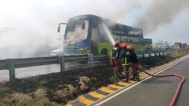 Bus fire burns scores of passengers at Mawa Expressway