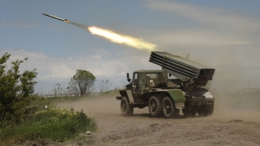 Russia strikes depot in west Ukraine, battle for Severodonetsk rages