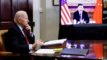 Don’t ’play with fire’ over Taiwan, China’s Xi warns in call with Biden
