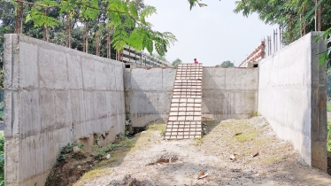 People suffer for delay in bridge construction in Chuadanga
