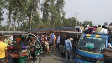 3 killed, 77 hurt in Panchagarh road crashes