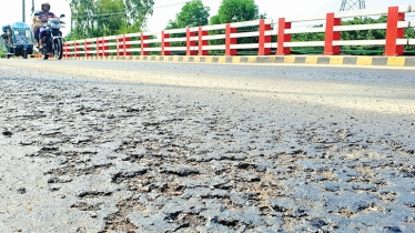 Road repair project faces criticism amid safety concerns 