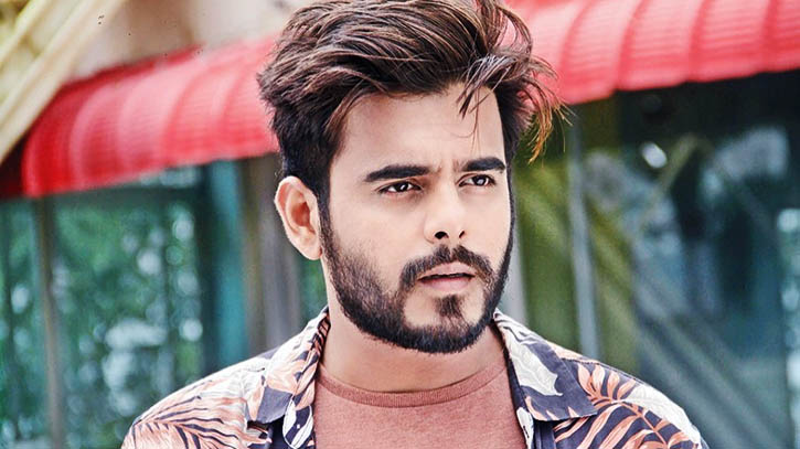 Siam to play male lead in Burqa Boxers spinoff Siam to play male lead in Burqa Boxers spinoff