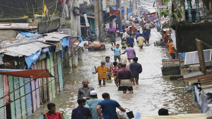 Sylhet flood: Food, pure drinking water crisis hit vicitms hard