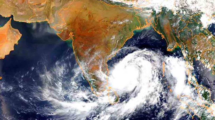 Depression over southeast Bay of Bengal intensifies