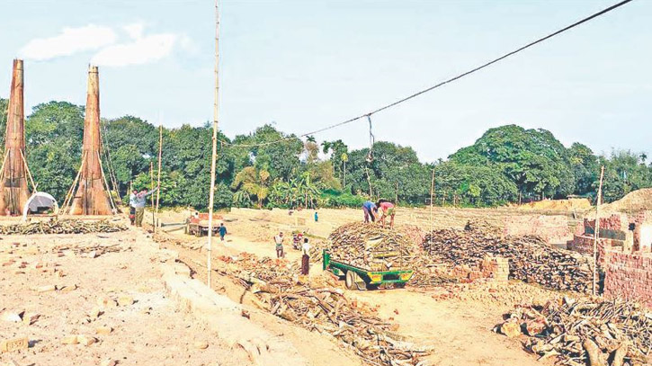‘Drum chimney’ rampant in brick kilns, endanger environment ‘Drum chimney’ rampant in brick kilns, endanger environment