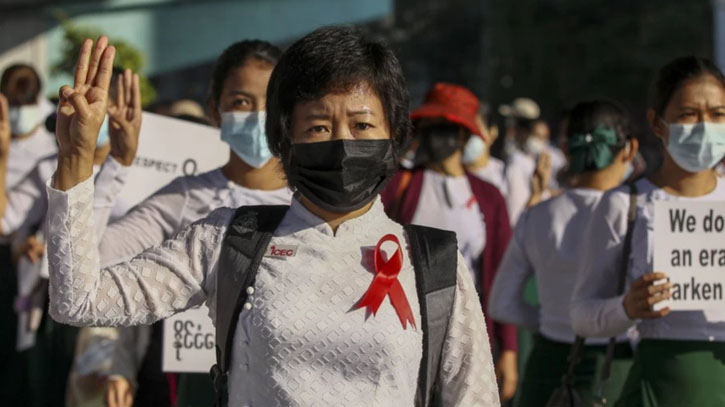 Social media companies must stand up to Myanmar junta’s online terror campaign : UN experts Social media companies must stand up to Myanmar junta’s online terror campaign : UN experts
