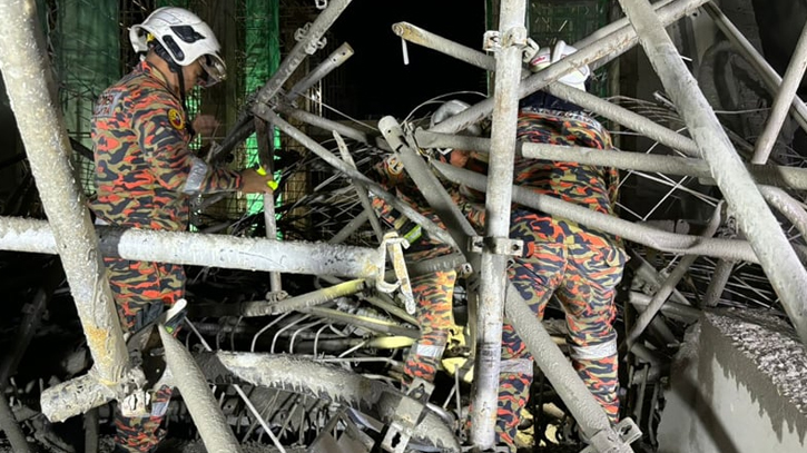 3 Bangladeshis killed in Malaysia building collapse 3 Bangladeshis killed in Malaysia building collapse