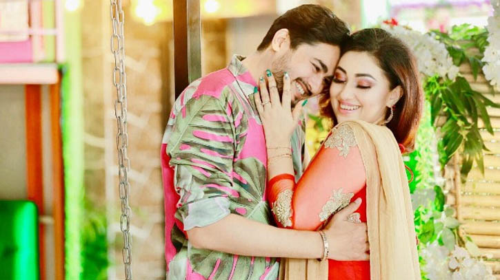 Apu-Joy movie in more than 20 theaters on Eid Apu-Joy movie in more than 20 theaters on Eid