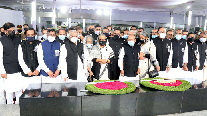 PM Hasina pays homage to Bangabandhu PM Hasina pays homage to Bangabandhu