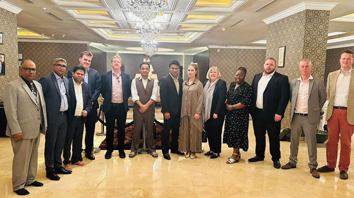 UK’s Cross Party Parliamentary Delegation meets with Bashundhara MD UK’s Cross Party Parliamentary Delegation meets with Bashundhara MD