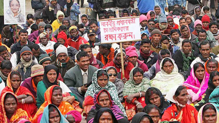 Tea workers’ leaders call off strike upon assurance of wage hike by Tk 25