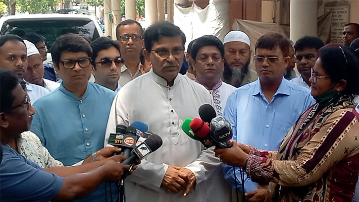 বিএনপির কর্মসূচি নিয়ে আওয়ামী লীগের মাথা ব্যাথা নেই : হানিফ বিএনপির কর্মসূচি নিয়ে আওয়ামী লীগের মাথা ব্যাথা নেই : হানিফ