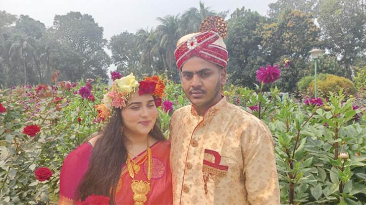 ভালোবাসার টানে জার্মানি থেকে বাংলাদেশে এসে বিয়ে করলেন জার্মান তরুণী ভালোবাসার টানে জার্মানি থেকে বাংলাদেশে এসে বিয়ে করলেন জার্মান তরুণী
