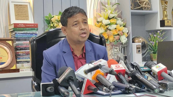 ছয় হাজার সুন্দরী তরুণী দিয়ে প্রতারণার ফাঁদ ছয় হাজার সুন্দরী তরুণী দিয়ে প্রতারণার ফাঁদ