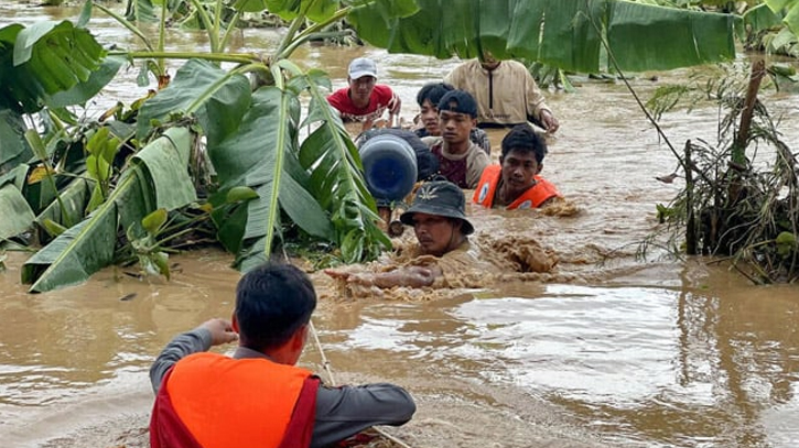 মিয়ানমারে ভয়াবহ বন্যা-ভূমিধসে নিহত বেড়ে ৭৪ মিয়ানমারে ভয়াবহ বন্যা-ভূমিধসে নিহত বেড়ে ৭৪