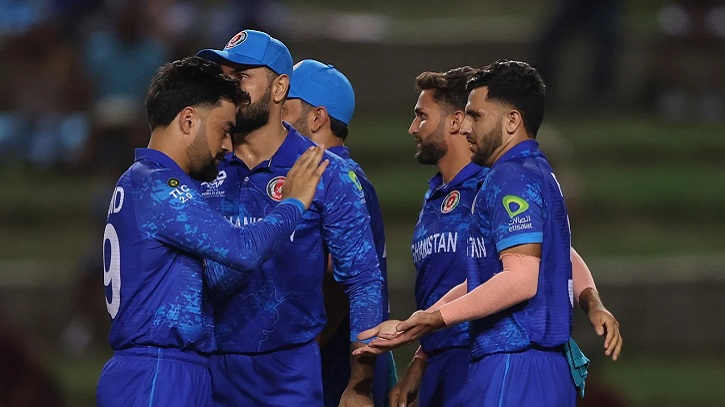 পাপুয়া নিউগিনিকে হারিয়ে সুপার এইটে আফগানিস্তান পাপুয়া নিউগিনিকে হারিয়ে সুপার এইটে আফগানিস্তান