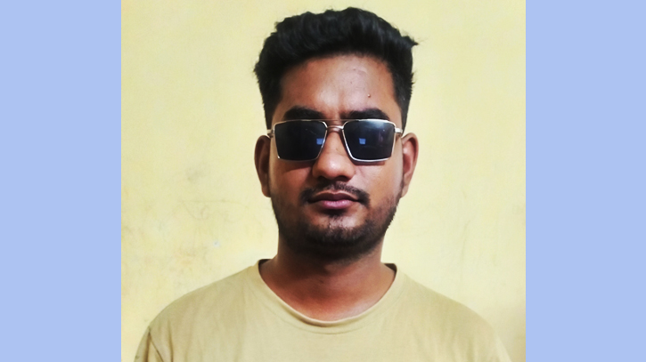 ছাত্র আন্দোলনে পুলিশের গুলিতে আহত হয়ে অন্ধত্বের পথে সাকিব ছাত্র আন্দোলনে পুলিশের গুলিতে আহত হয়ে অন্ধত্বের পথে সাকিব