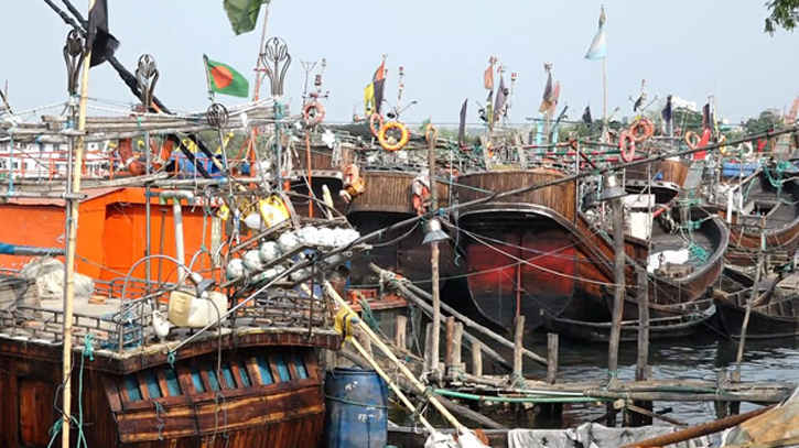 শুরু হচ্ছে মাছ শিকারে ৬৫ দিনের নিষেধাজ্ঞা শুরু হচ্ছে মাছ শিকারে ৬৫ দিনের নিষেধাজ্ঞা