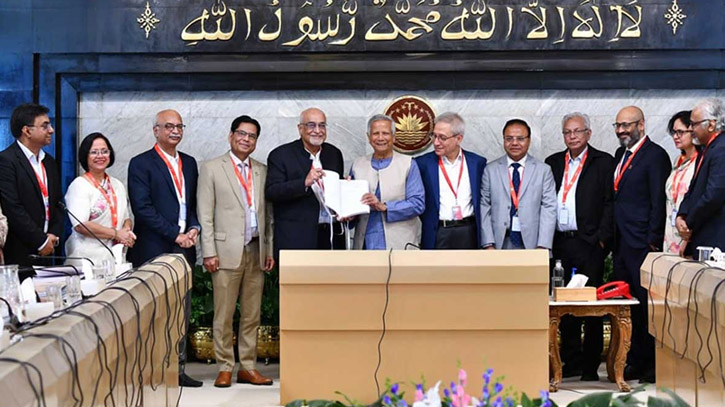 শেখ হাসিনার শাসনামলে প্রতিবছর গড়ে পাচার হয় ১৬ বিলিয়ন ডলার শেখ হাসিনার শাসনামলে প্রতিবছর গড়ে পাচার হয় ১৬ বিলিয়ন ডলার